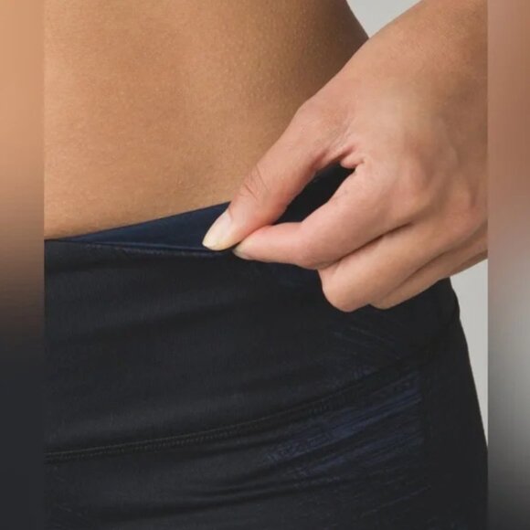 Lululemon Wunder Under 28" - Picture 7 of 7